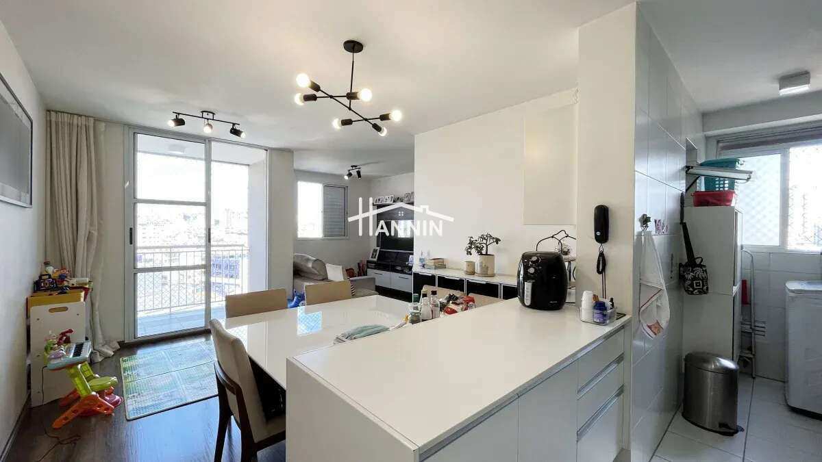 Apartamento à venda em São Paulo, Bom Retiro, com 2 quartos, 63m²
