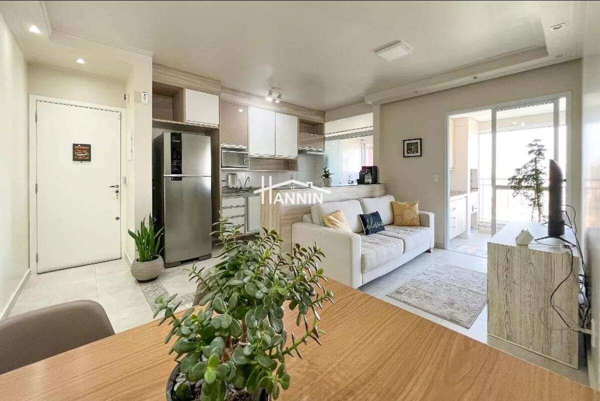 Apartamento à venda em São Paulo, Barra Funda, com 2 quartos, 65m²