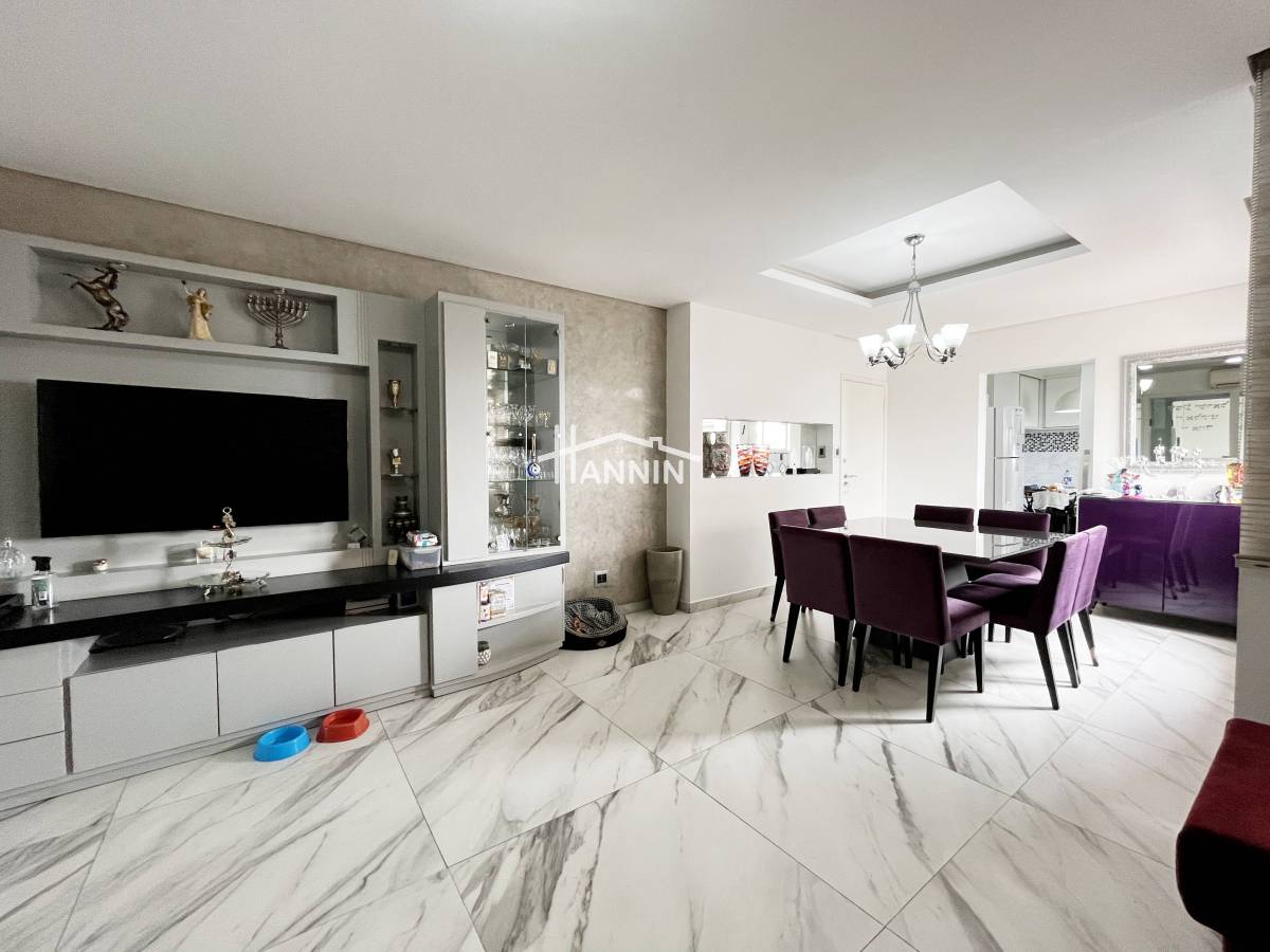 Apartamento à venda em São Paulo, Bom Retiro, com 3 quartos, 130m²