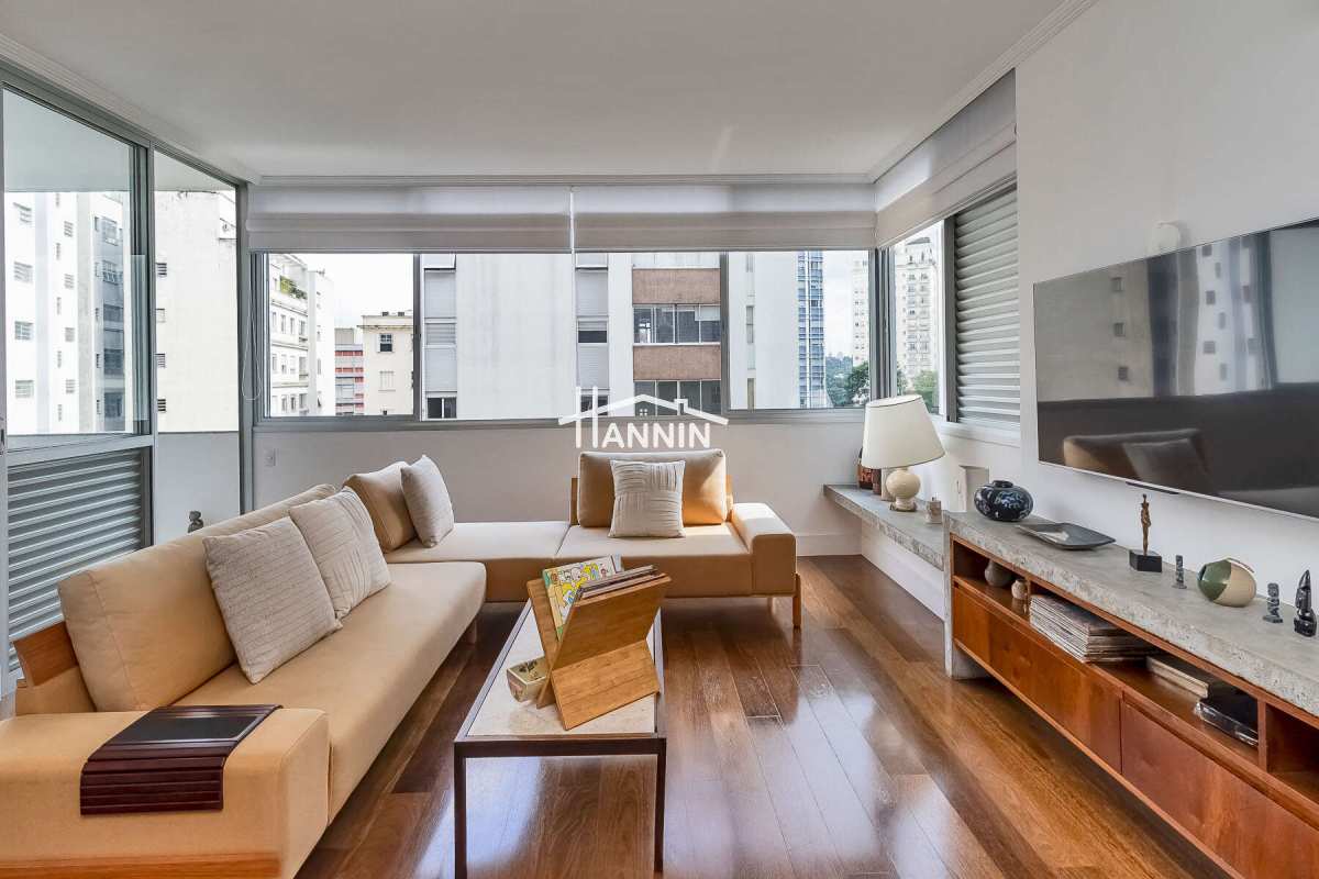 Apartamento à venda em São Paulo, Higienópolis, com 3 quartos, 270m²