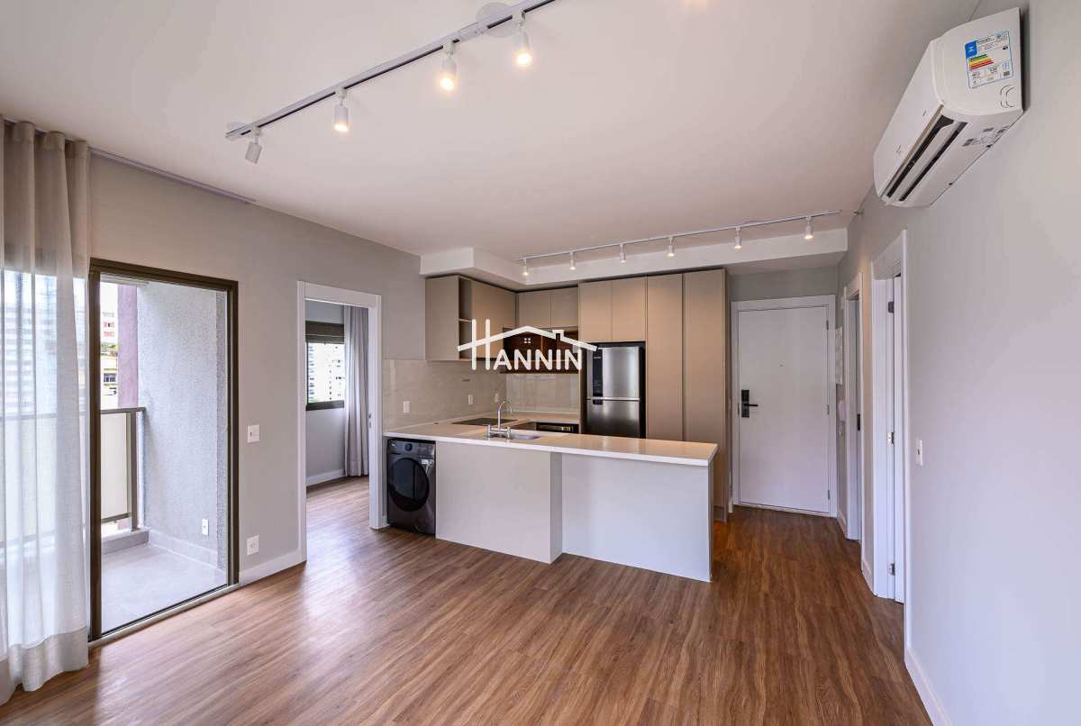 Studio semi mobiliado e equipado para alugar, em Higienópolis, com 25,08m²